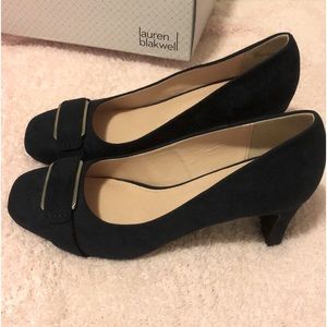 NEW LAUREN BLACKWELL navy suede dress shoes Size 10M 2.5” rectangle heel, NWT